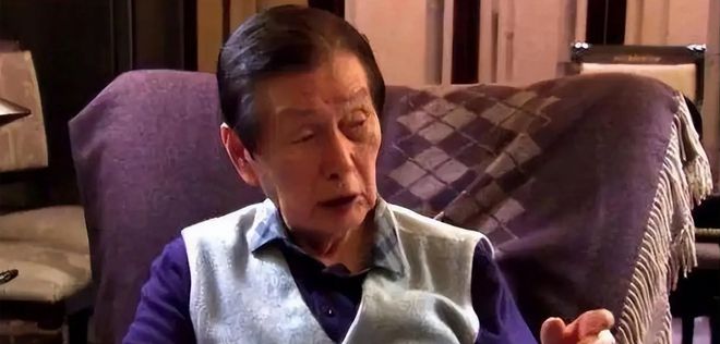 共享”同一女星亲兄弟为财权内斗互撕j9国际韩国财阀家族丑闻：父子“(图12)