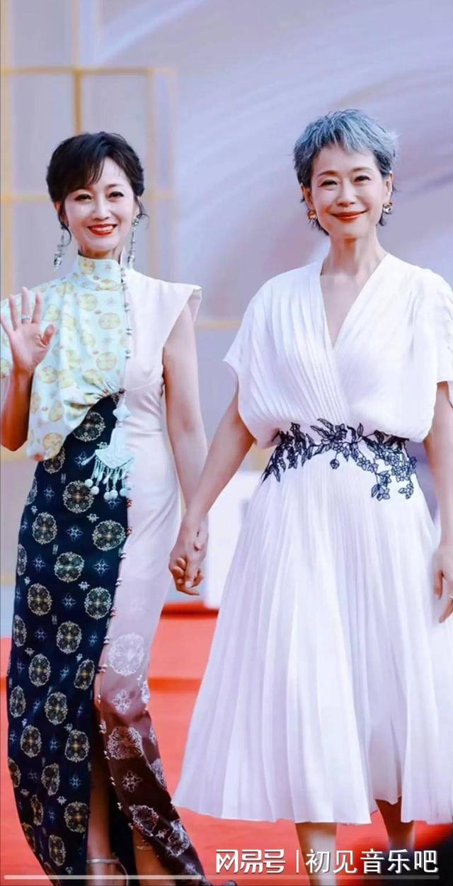 仙30年后撒糖竟藏惊天秘密j9国际神仙售后！白娘子许(图2)
