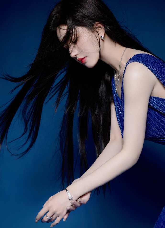 三男玩一女三A片九游会J9入口